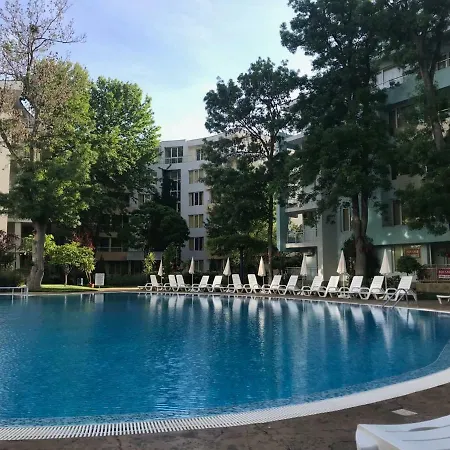 Apartment Yassen Nadezhda